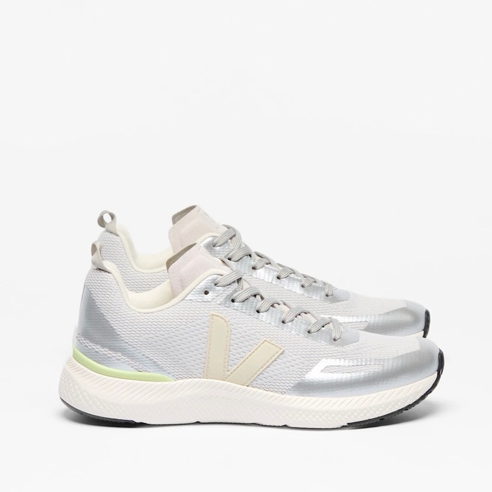 Veja Women's IMPALA ENGINEERED-MESH PIERRE SILVER